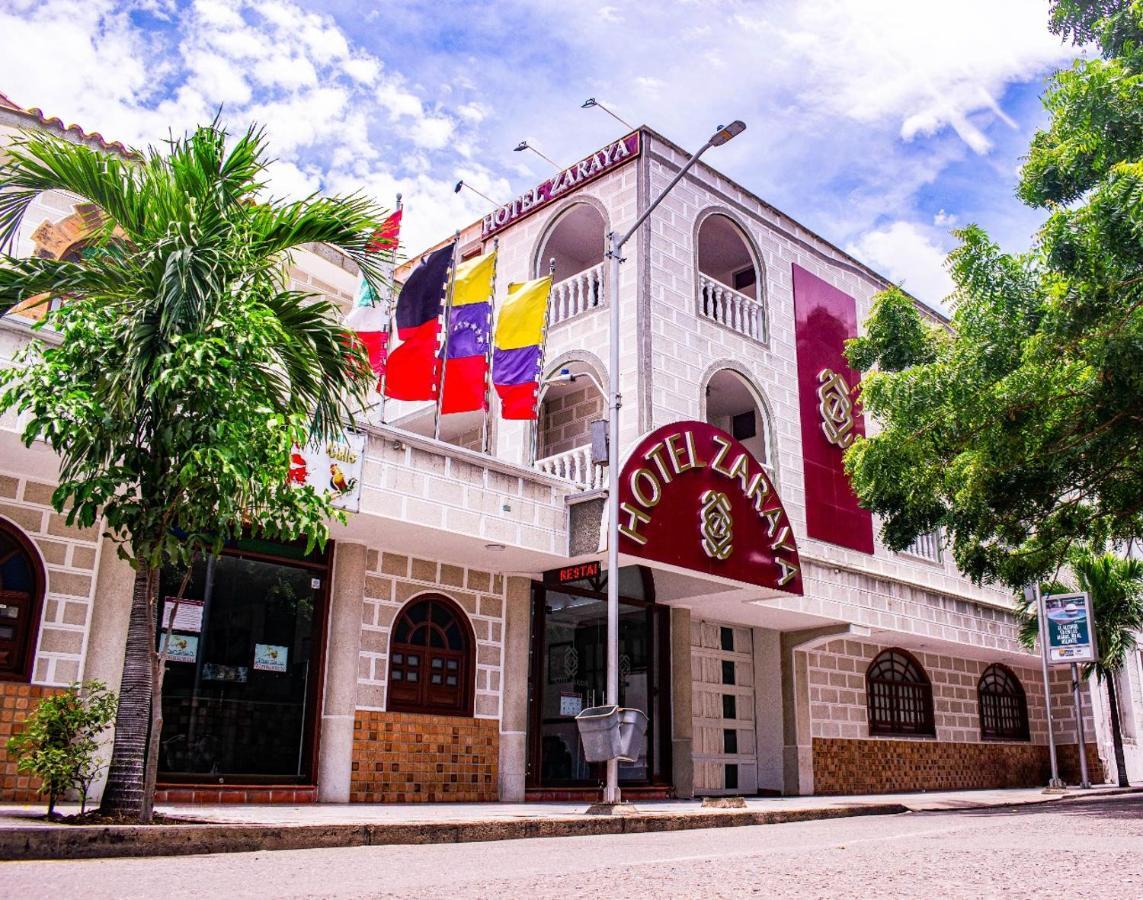 Hotel Zaraya Cucuta Exterior photo