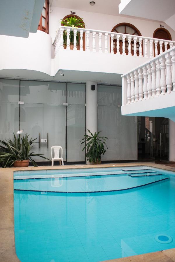 Hotel Zaraya Cucuta Exterior photo