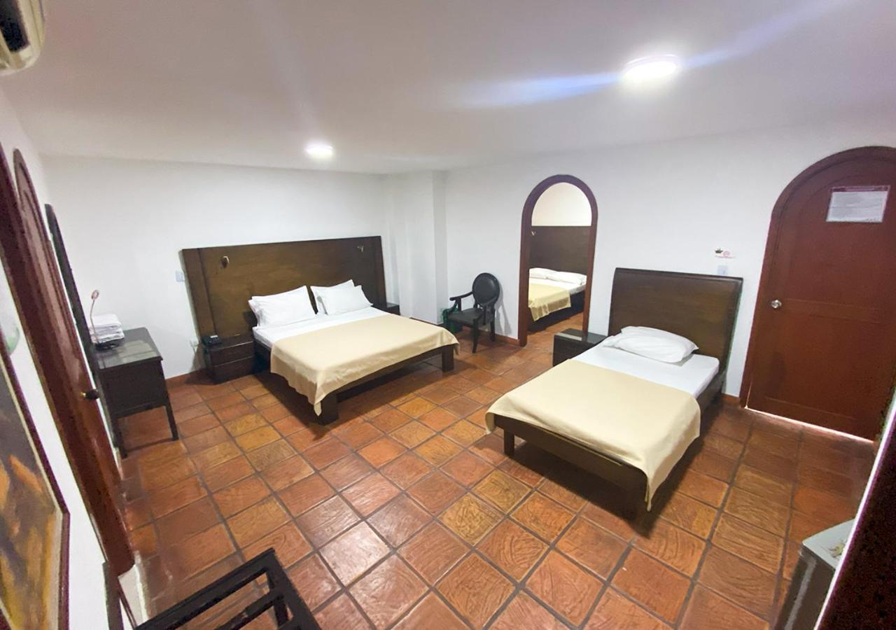 Hotel Zaraya Cucuta Exterior photo