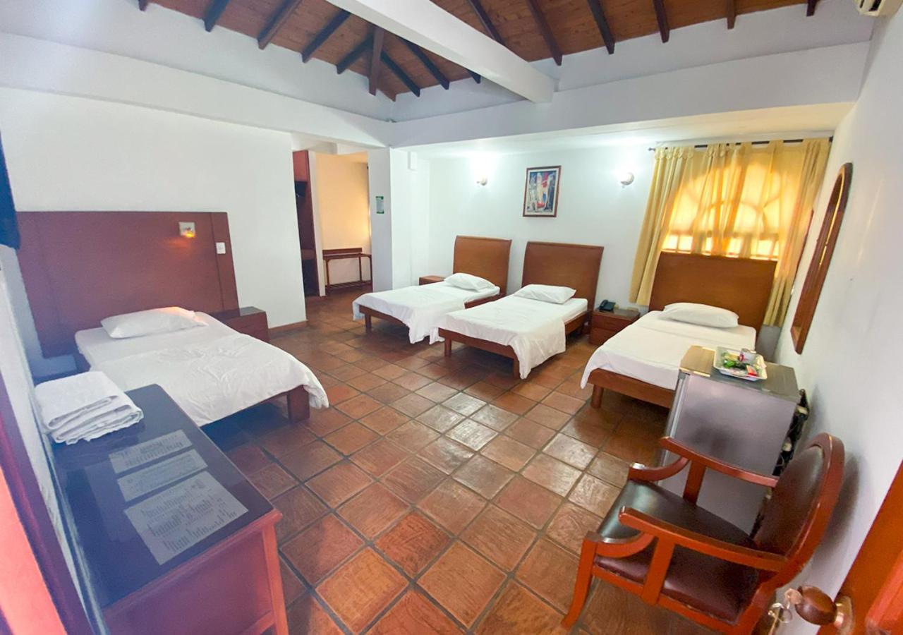 Hotel Zaraya Cucuta Exterior photo
