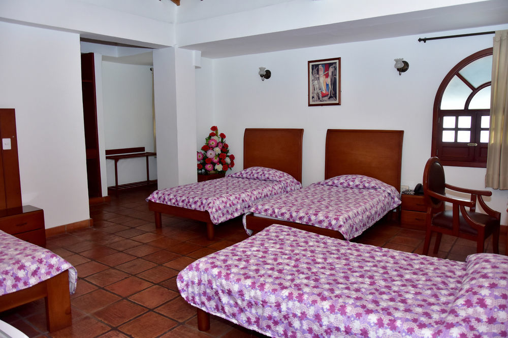Hotel Zaraya Cucuta Exterior photo