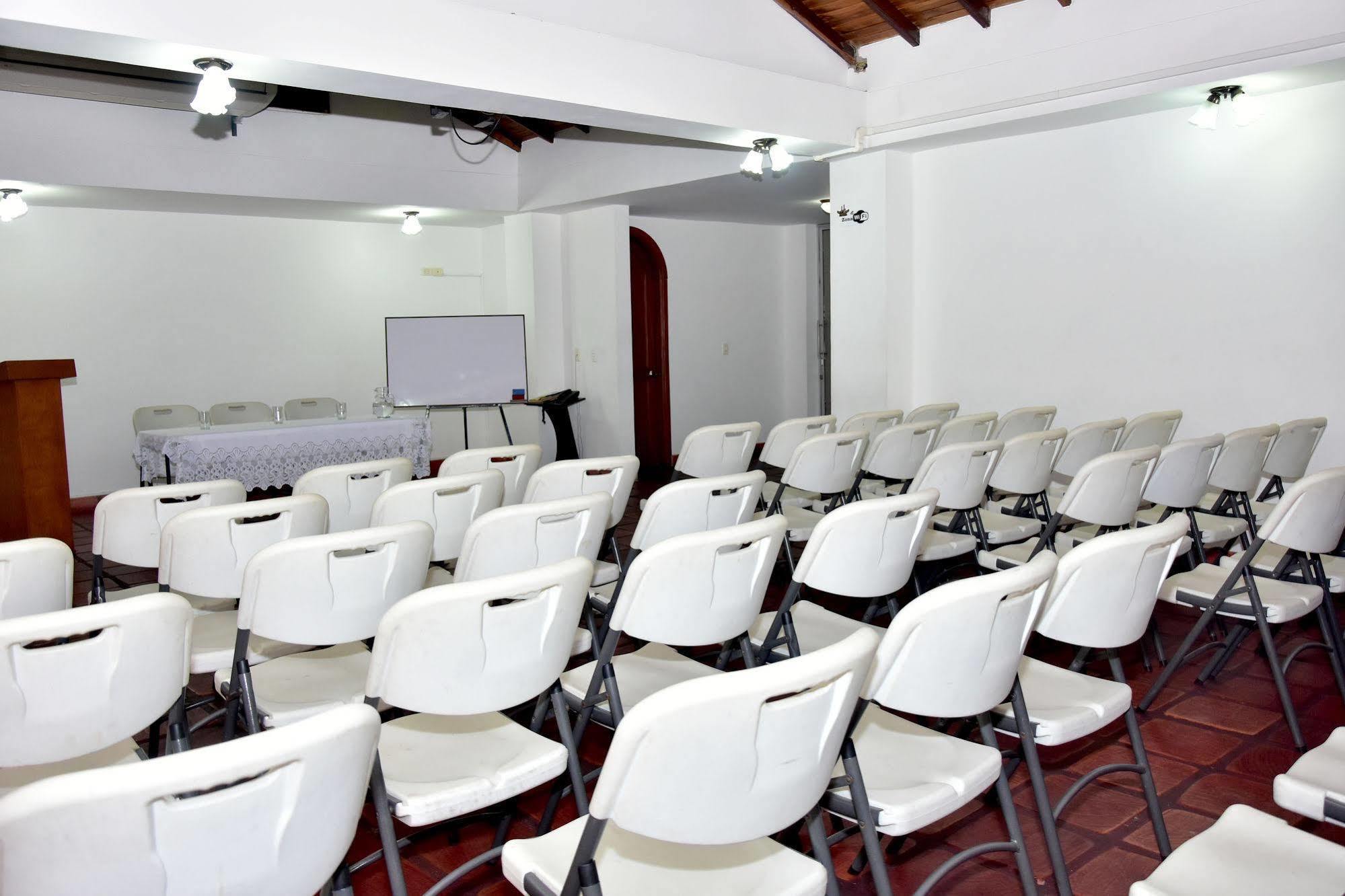 Hotel Zaraya Cucuta Exterior photo