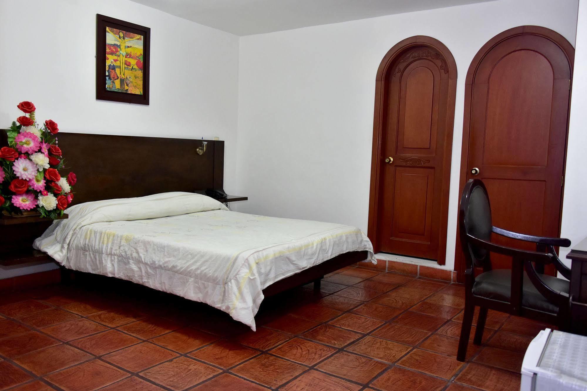 Hotel Zaraya Cucuta Exterior photo