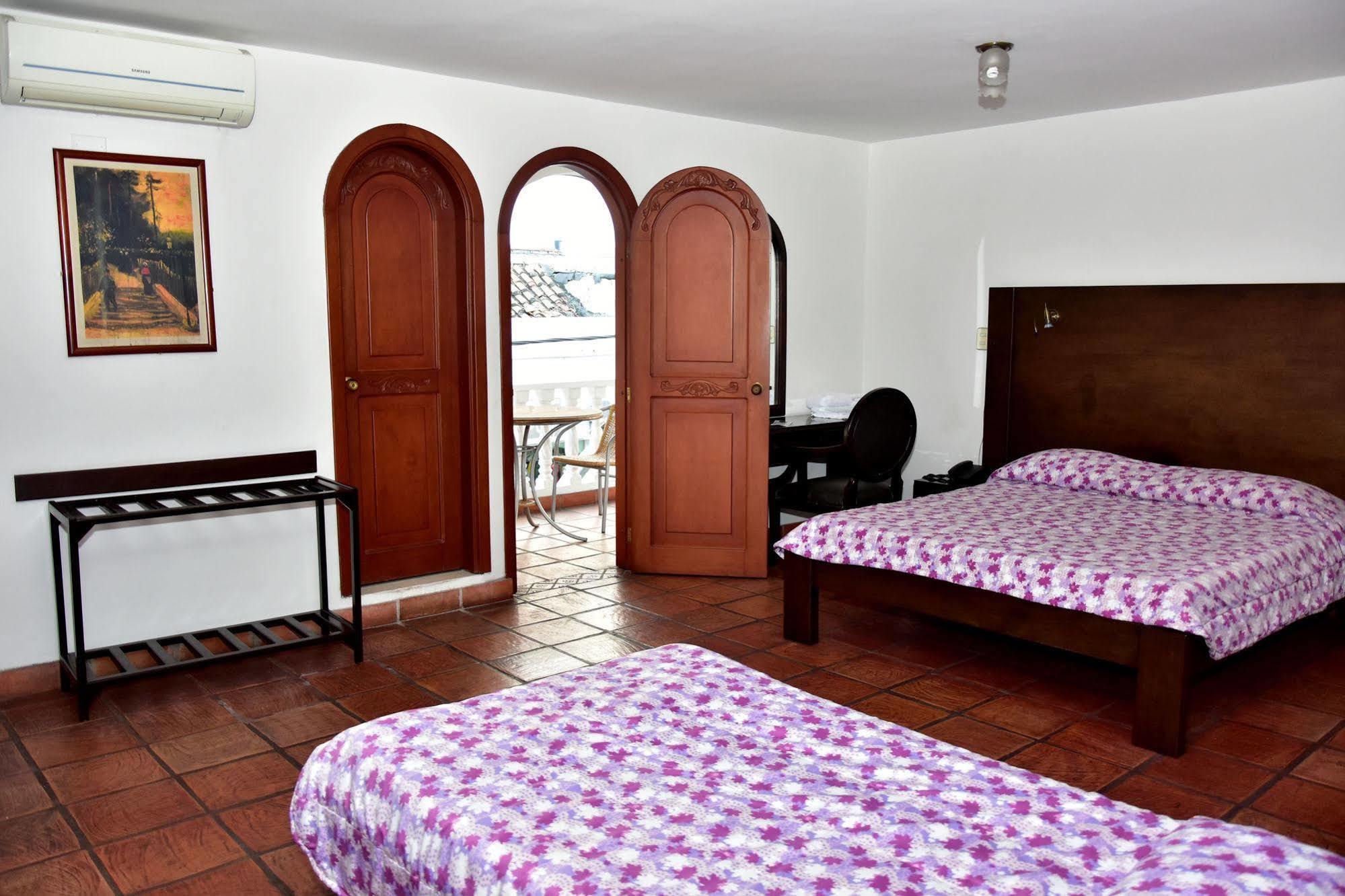Hotel Zaraya Cucuta Exterior photo